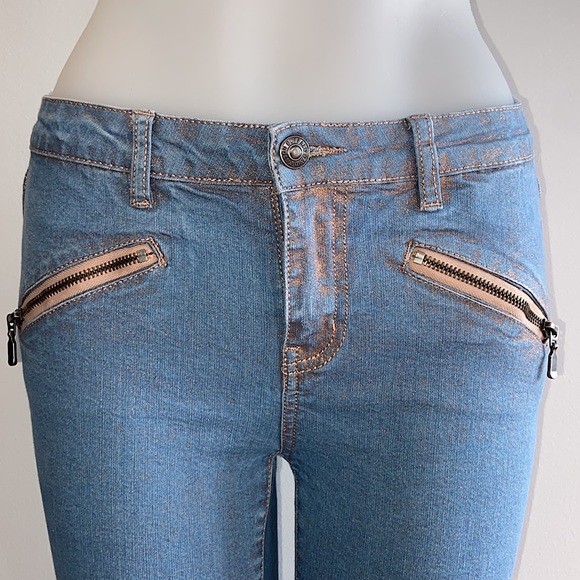 BUFFALO* Rose Gold Shimmer Mid-Rise Skinny Jeans - Picture 5 of 11